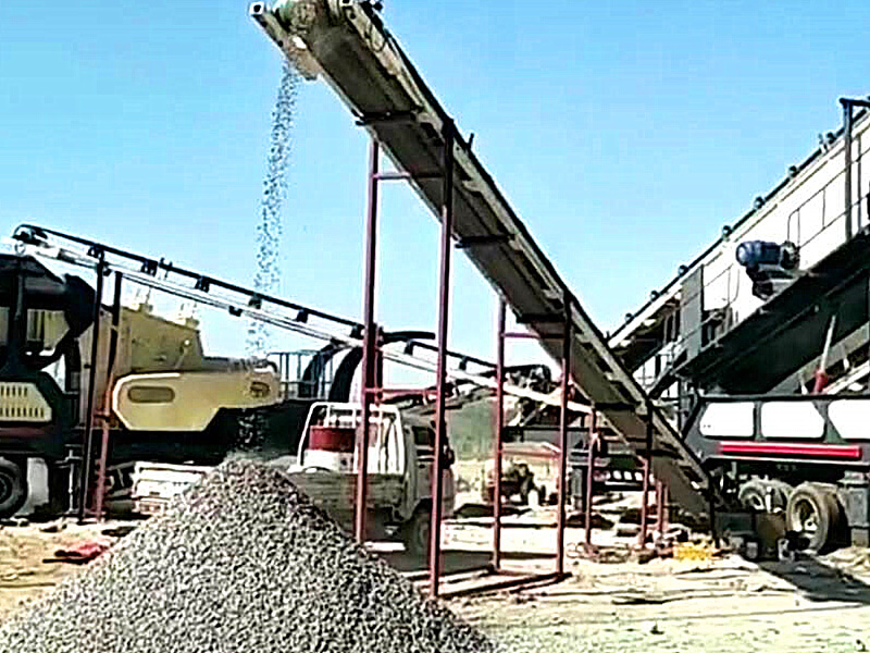 花岗岩制砂实现时产200吨产量，需要哪些破碎制砂设备